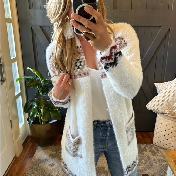 New Cozy Native Print Long Cardigan Sweater Top Boho Blanket Teddy Cowichan - Picture 6 of 10